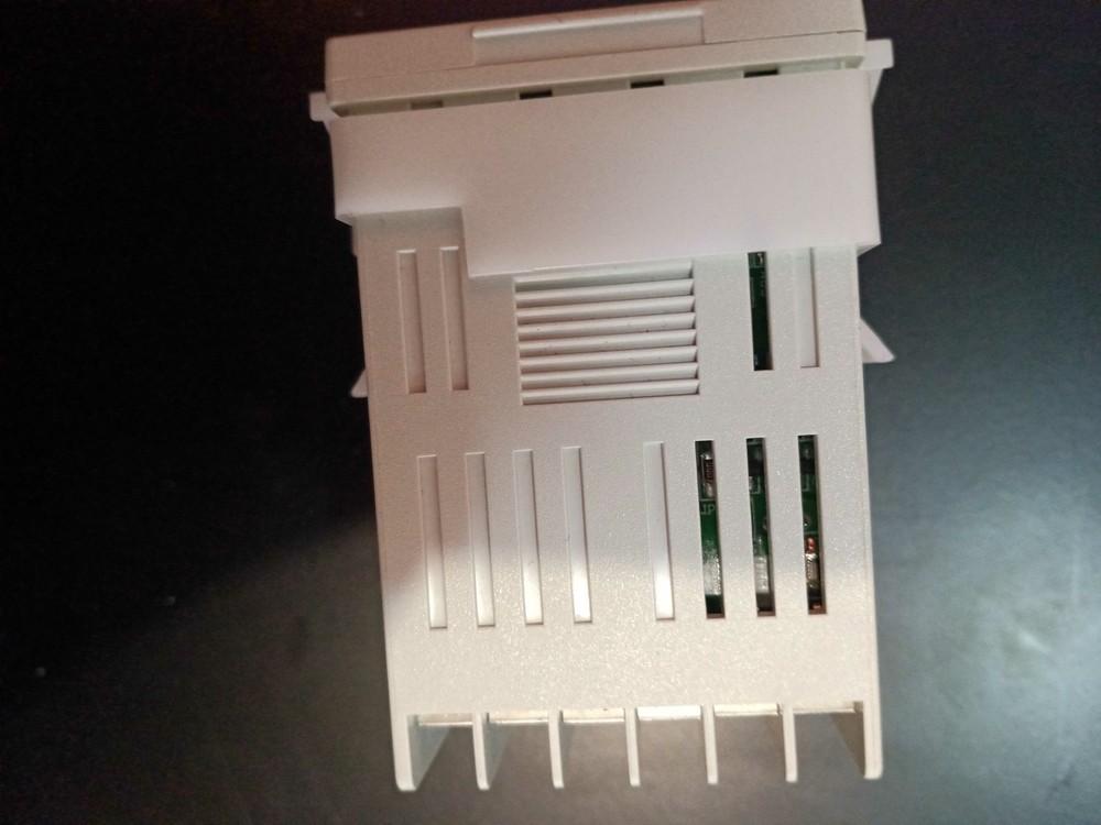 1PC NEW thermostat TC4S