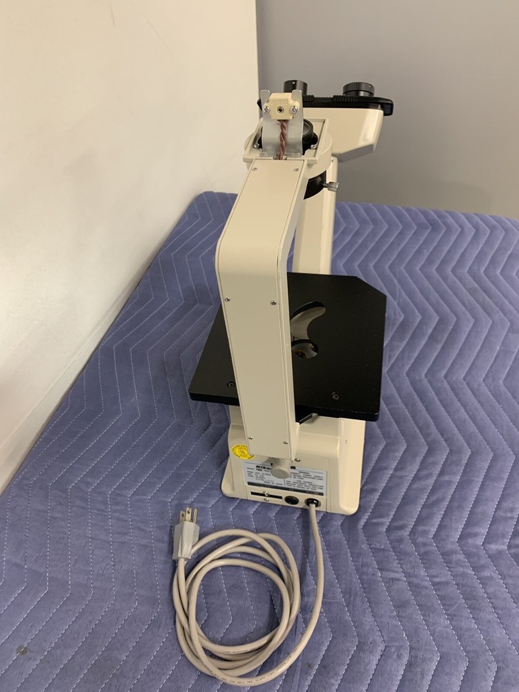 Nikon TMS Microscope