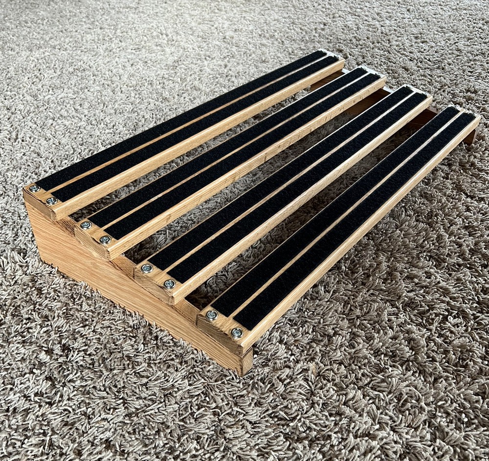 Guitar Pedal Board +hook and loop Included