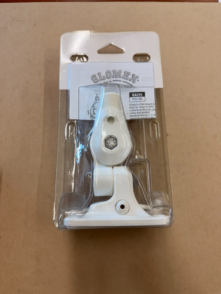 Glomex Ratchet Mount RA 115
