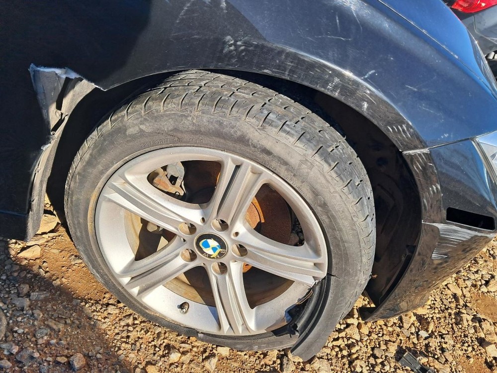 320I 2015 Glove Box 4905900