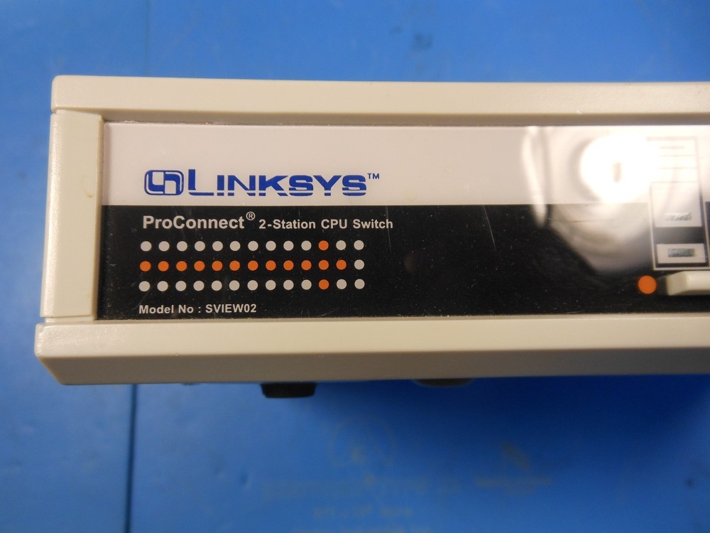 LINKSYS PROCONNECT 2-STATION CPU SWITCH SVIEW02
