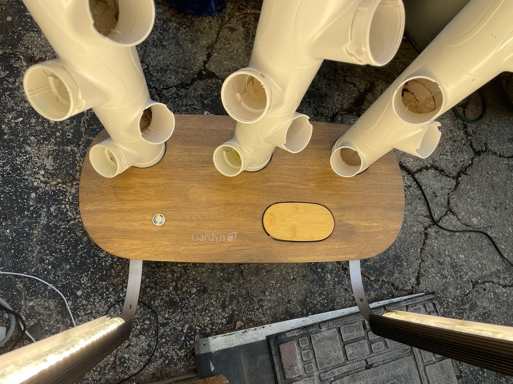 GARDYN 3.0 SMART HYDROPONIC SYSTEM *USED*