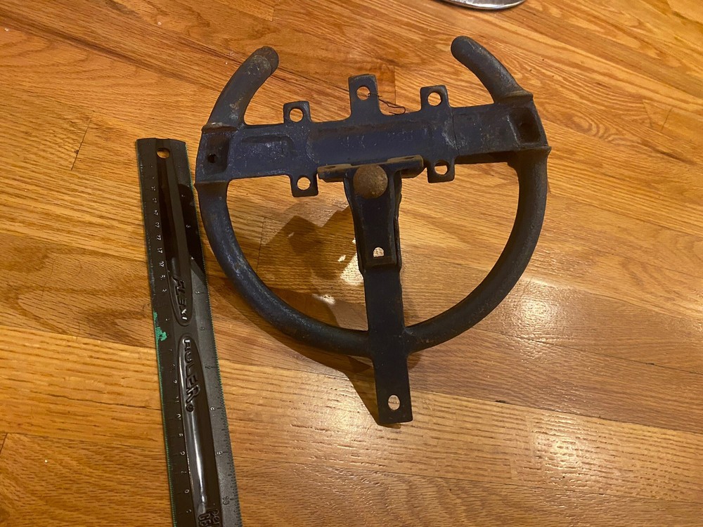 UNKNOWN VINTAGE PART OR TOOL PIECE - CAR? TRACTOR? TOOL?