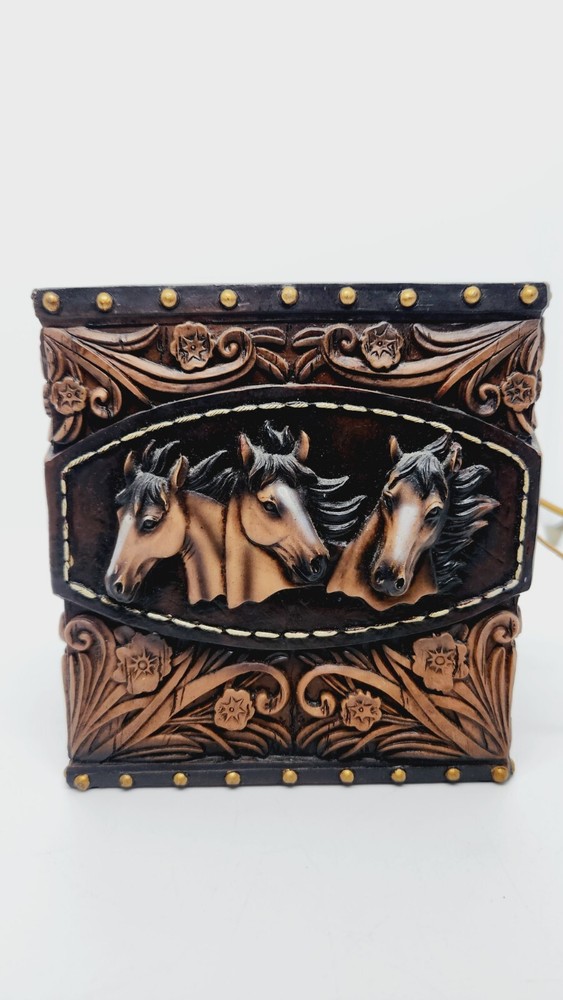 Horse Tooled Tissue Box Cover