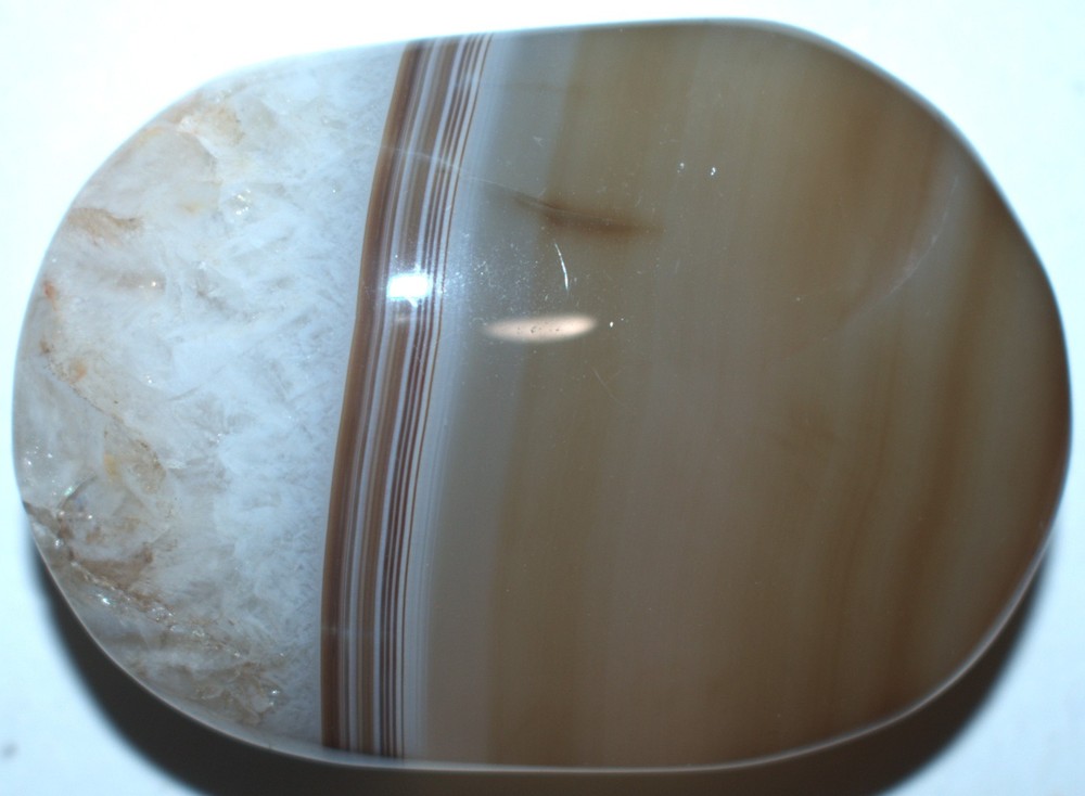 Very Cool Khaki Agate Palm Stone 2.32"/93 Grams