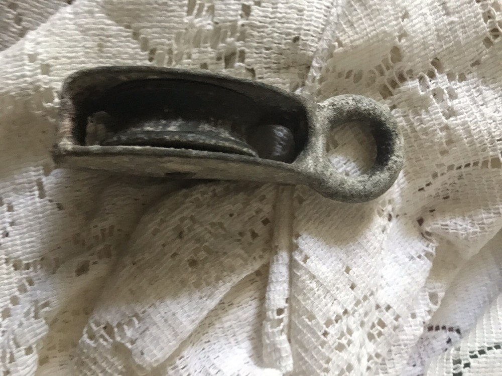 vintage metal pulley Fixed Eye 4”