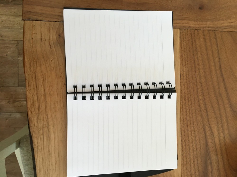 DELTA AIR LINES - SPIRAL NOTE PAD -BLACK - NEW
