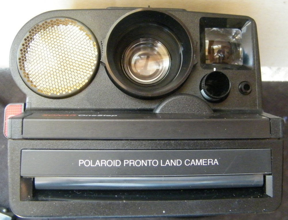 Polaroid Sonar Onestep Pronto Land Camera with Instructions
