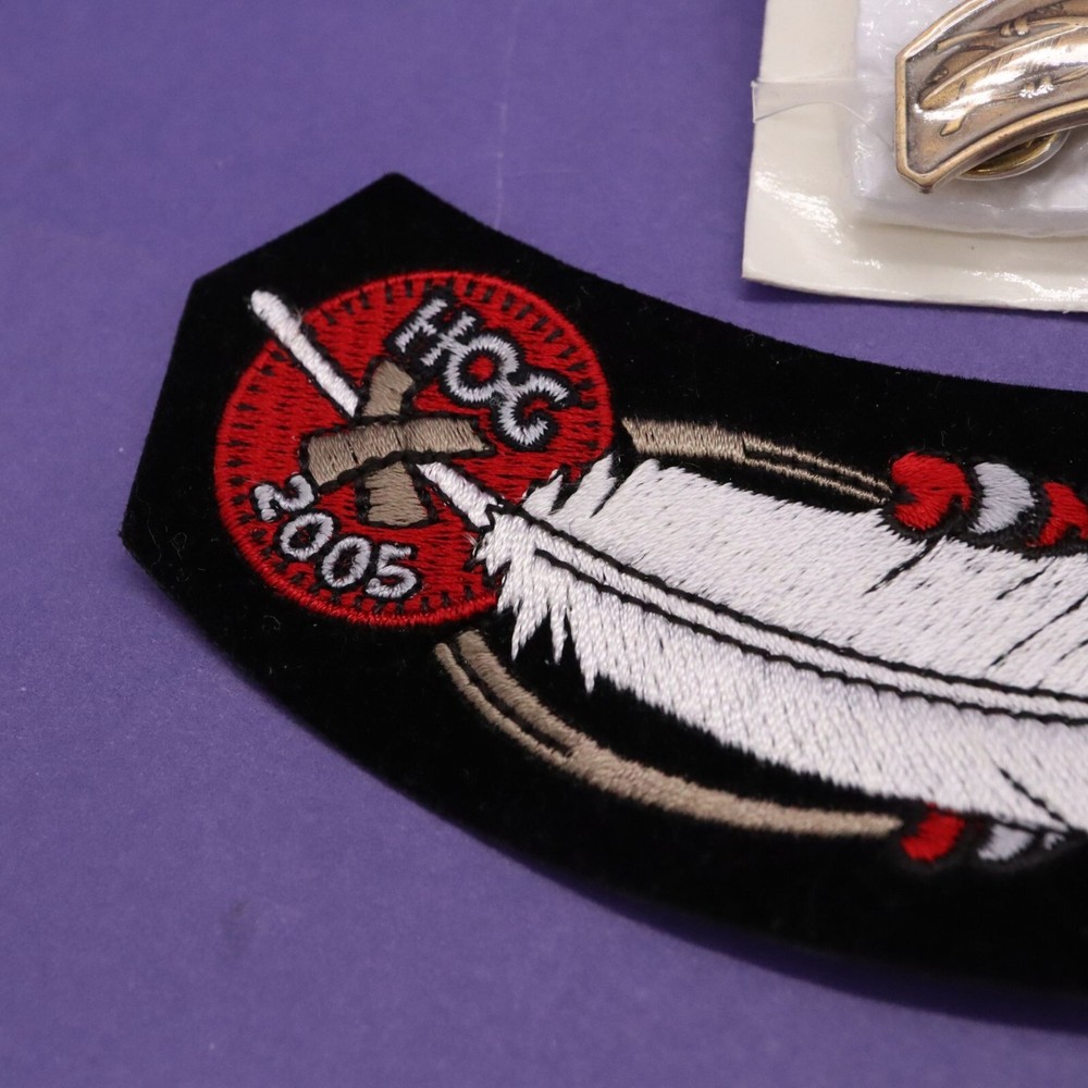 Harley Davidson Motorcycle Owners Group HOG 2005 Feather Patch & Pin