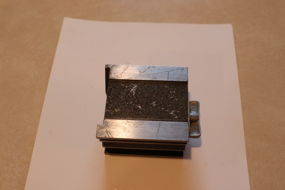 Eclipse Dual-Vee Magnetic V-Block. # E934. Condition used.