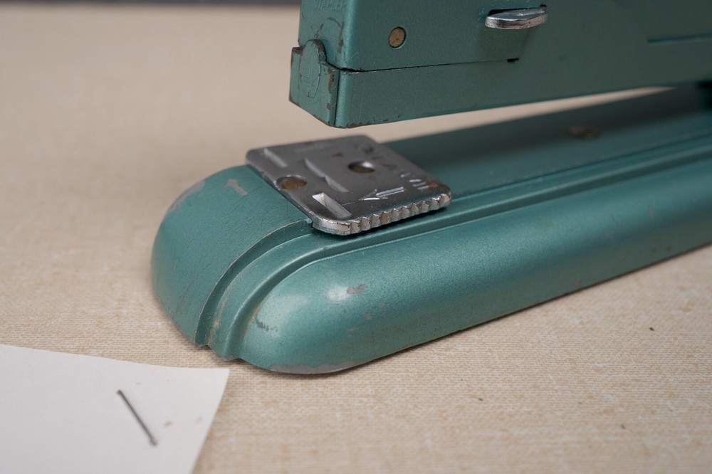 Mid Century Deco Swingline Swingline Model #4 Desktop Speed Stapler