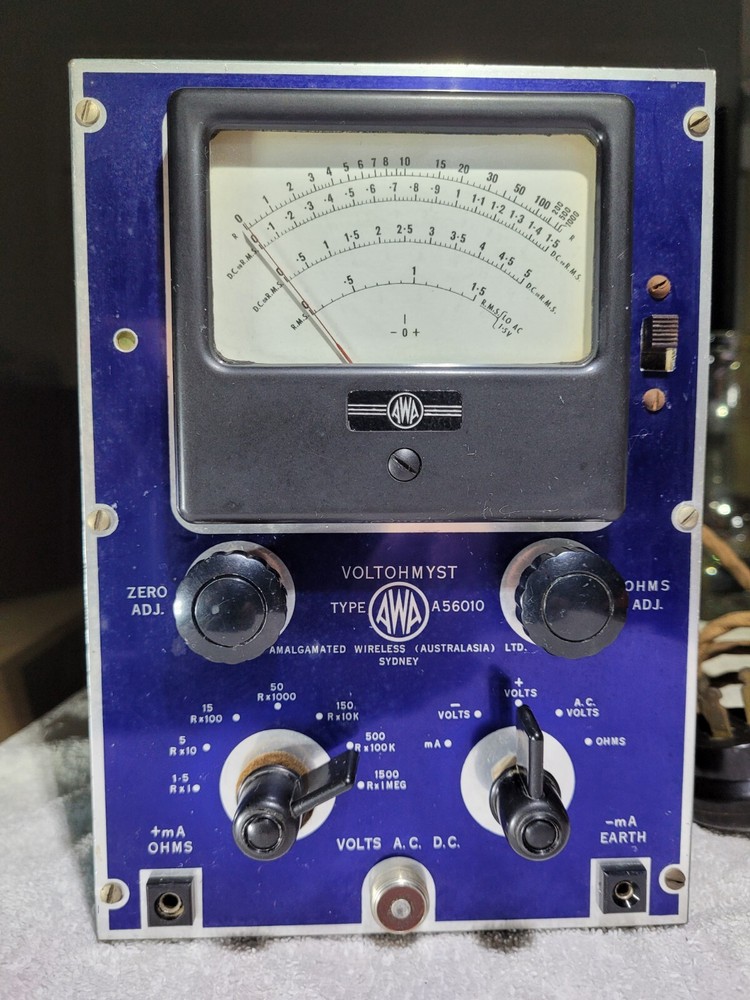 AWA Voltohmyst Type A56010