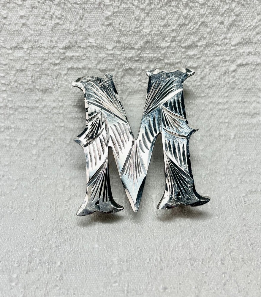 Sterling silver letter M, 1 1/2" tall, 190 silver