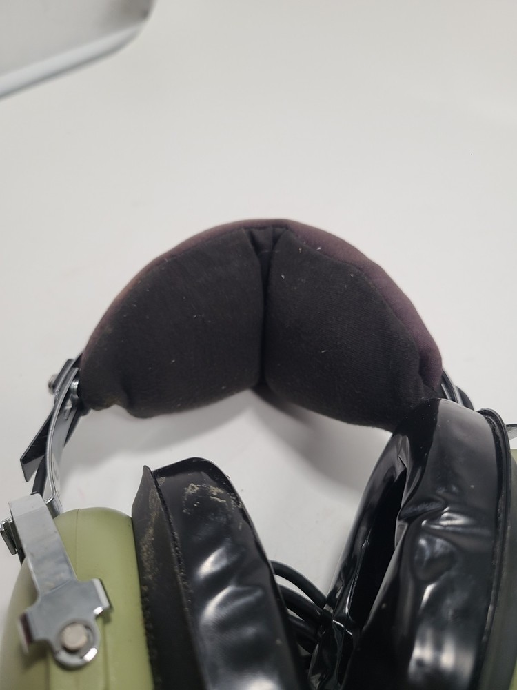 David Clark H10-13.4 Aviation Headset w/Microphone Untested