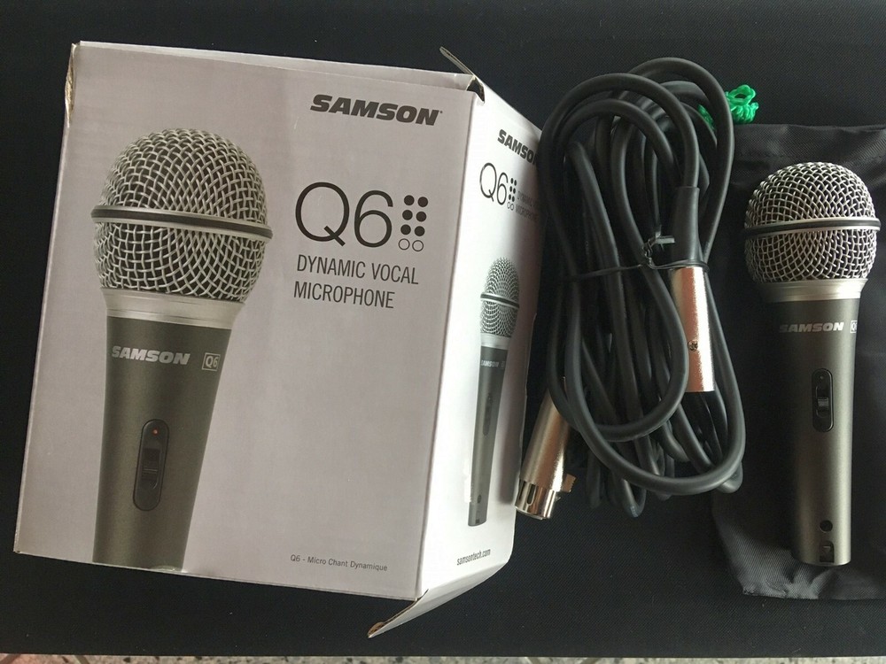 MQ6 COMPACT MIXER + MICROPHONE Q6