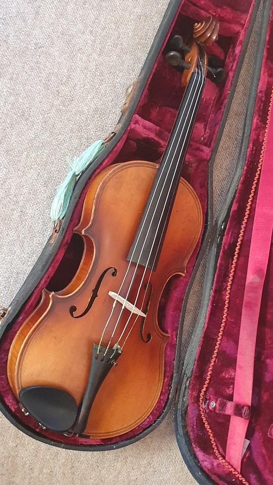 Nice old 4/4 Maggini Violin violon nicely flamed, needs some service