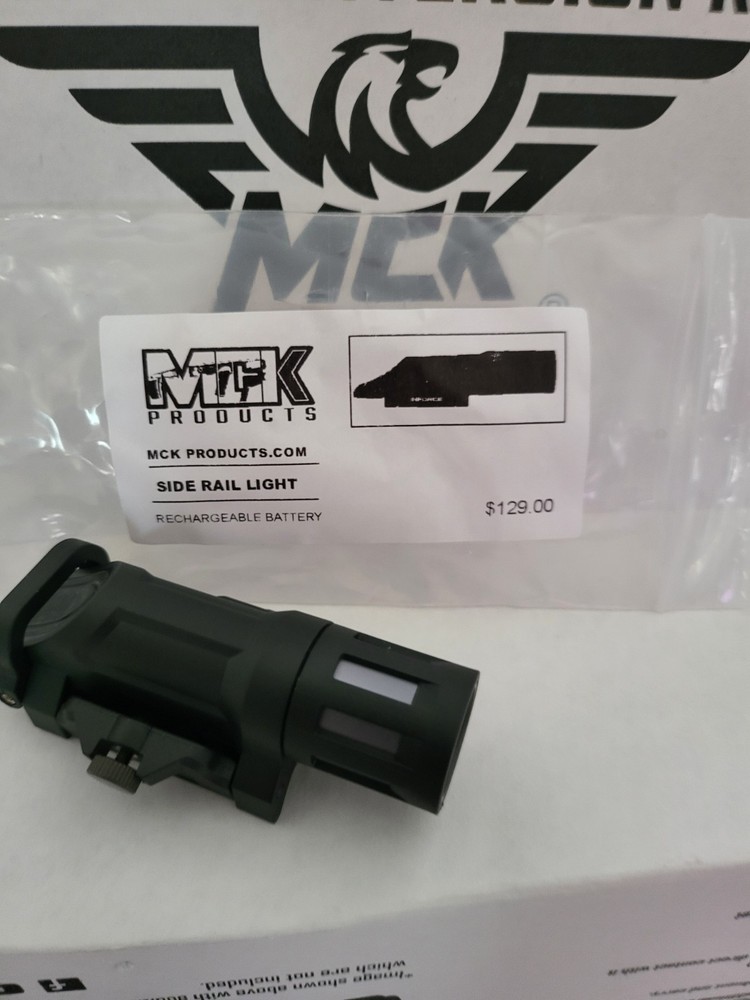 MCK SIDE RAIL MOUNT FLASHLIGHT PLUS THUMB REST COMBO FITS ALL GENS