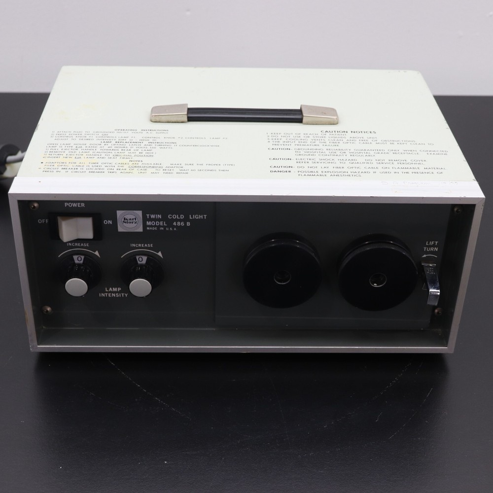 Endoscopy-America 486 B Twin Cold lIght Source Illmuminator