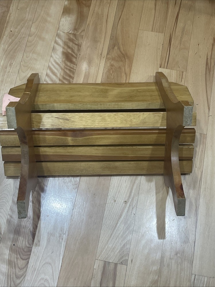 Northwest Bench Mini Bench Hand Painted Great Shape Kathys Tole Shed
