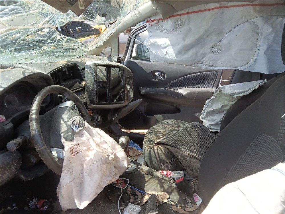Chassis ECM Body Control BCM Hatchback Note Fits 14-15 VERSA 44200