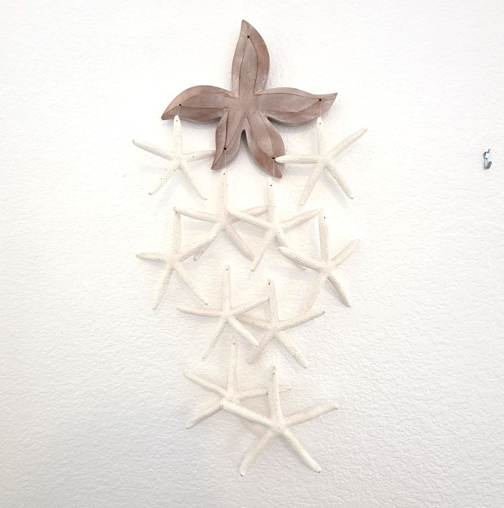 Nautical Wood and Finger Starfish Wall Decor