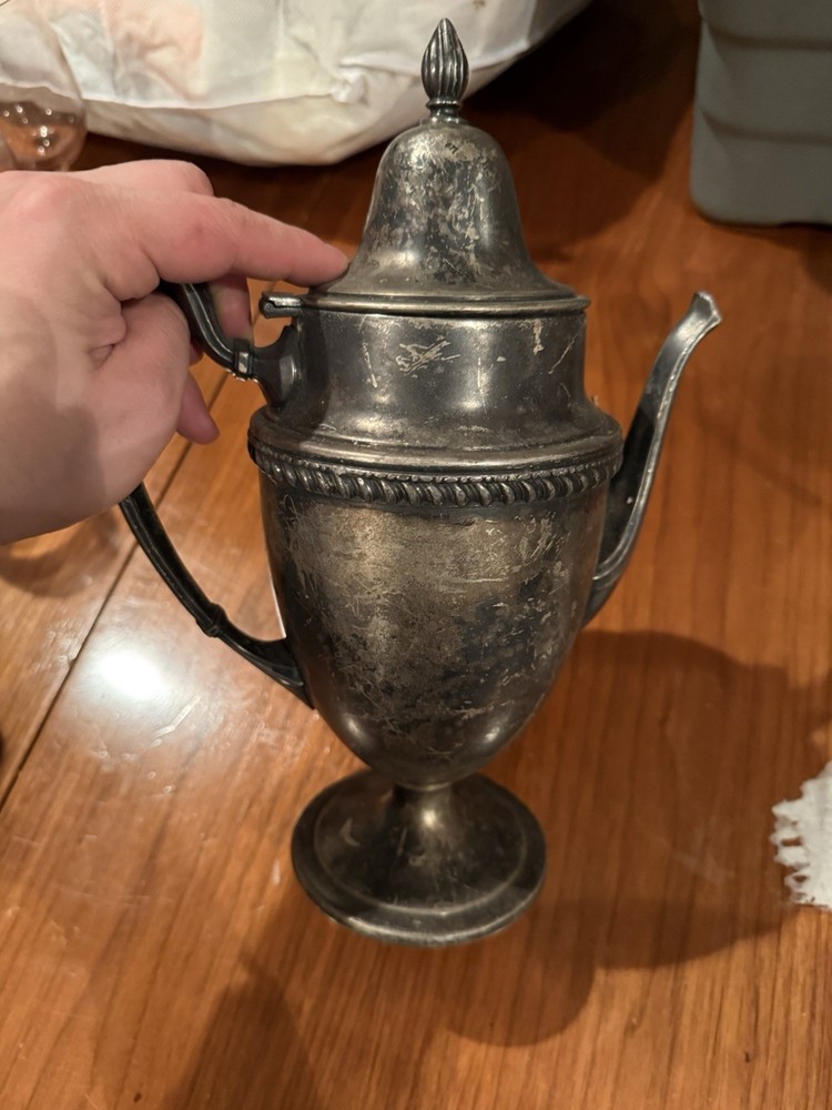 Vintage World Silver Oncopper Tarnished Silver Tea Pot