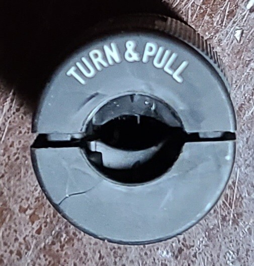 VALISE CONNECTOR BODY #7464V BLACK