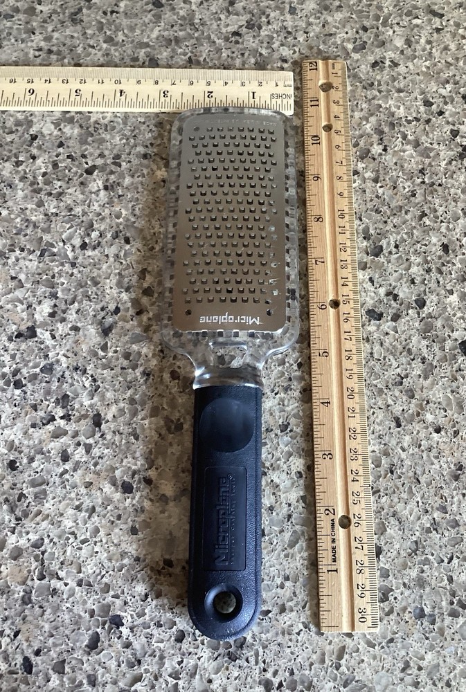 Microplane Home Series Fine Grater with Soft Touch Handle - Black