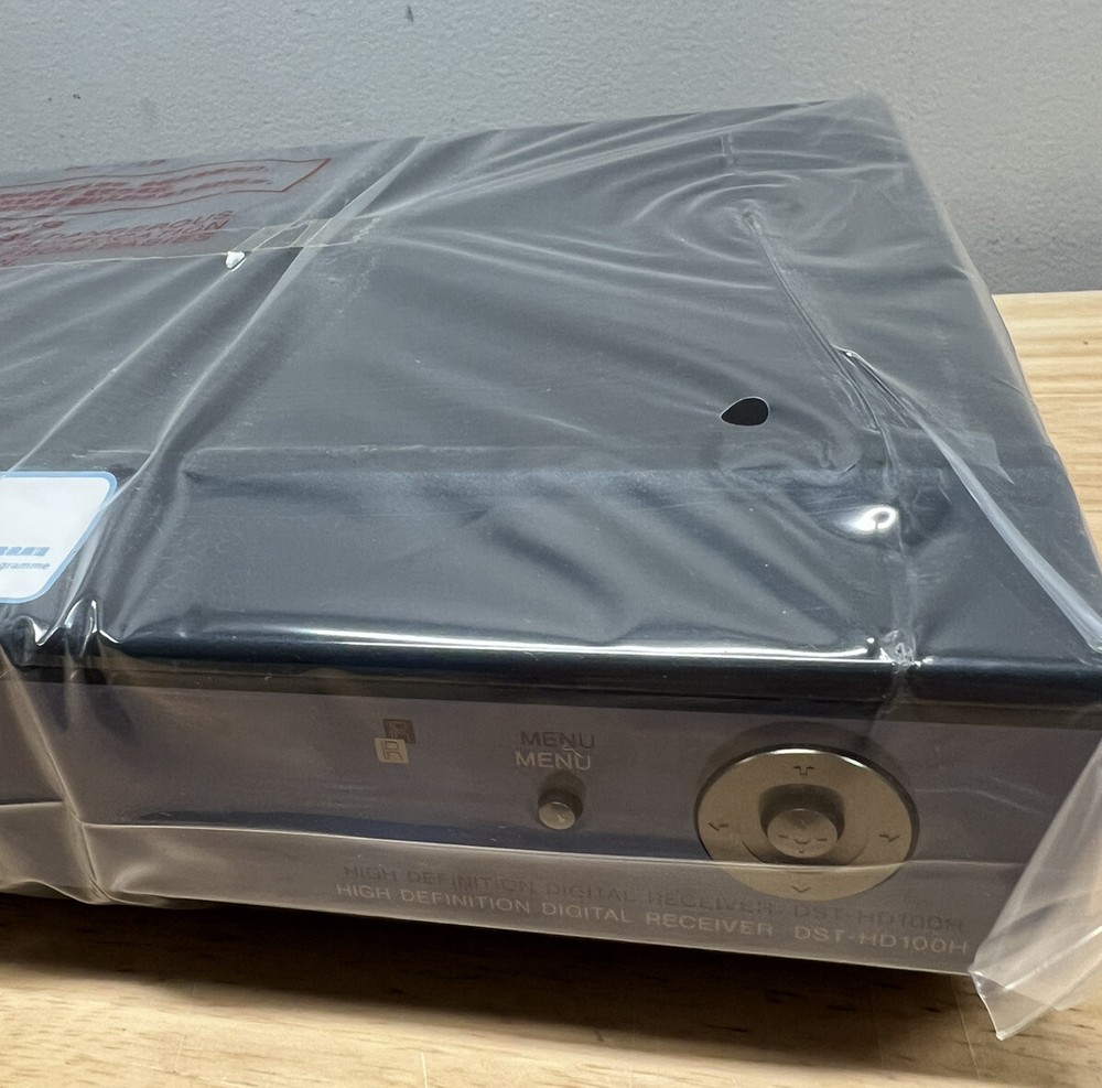 Sony DST-HD100H High Definition Digital Receiver HDMI Open Box
