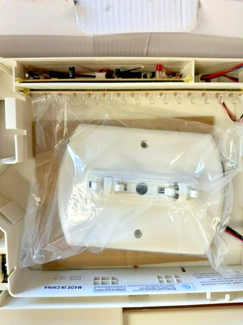 2-Light Plastic LED White Exit Sign with Red Light Up Exit Emergency Combo LED