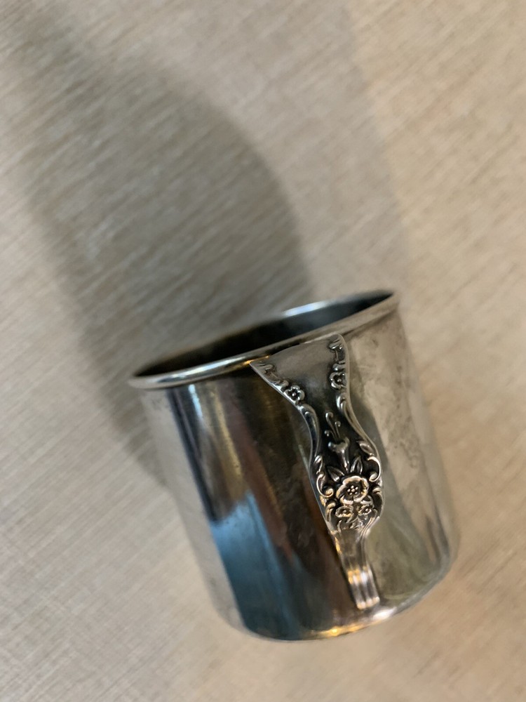 international silver baby cup Silver Plated