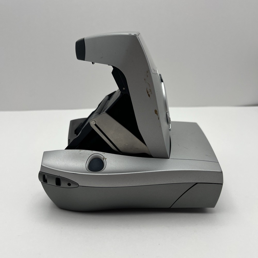 Vintage Polaroid 1200FF Camera