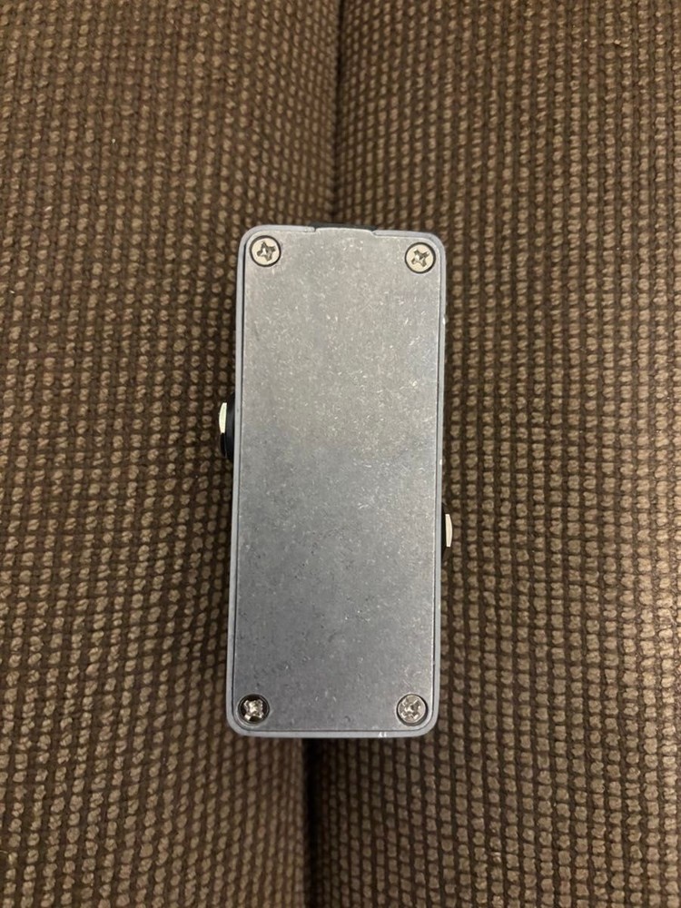 RevoL effects ZEBRA BASS DRIVE