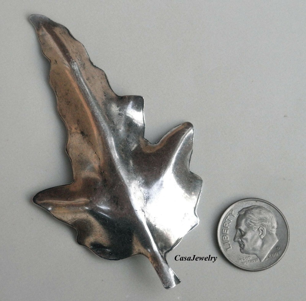 #5012RS LARGE ANTIQUED STERLING SILVER PLATED DIE STRUCK LEAF - 1 Pc