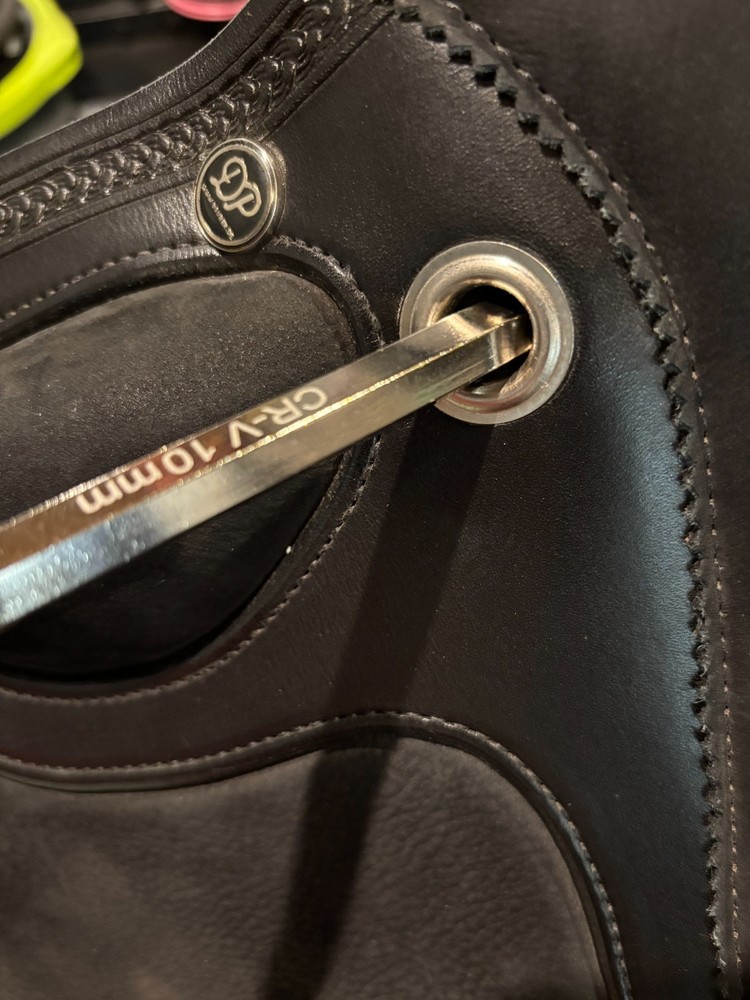 DP 1089 Quantum Sport Saddle