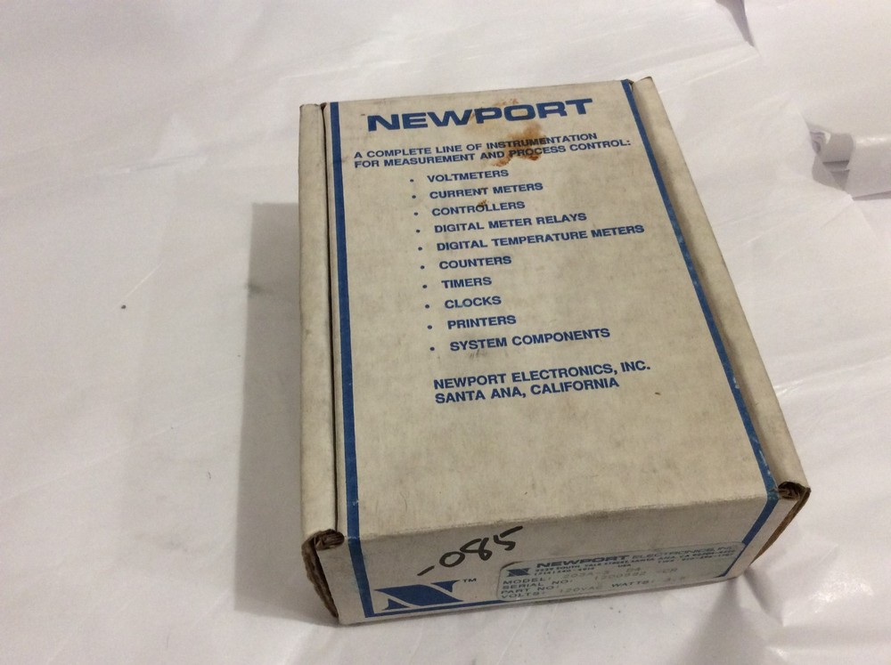 Newport Electronics 203A-3 Temperature Control