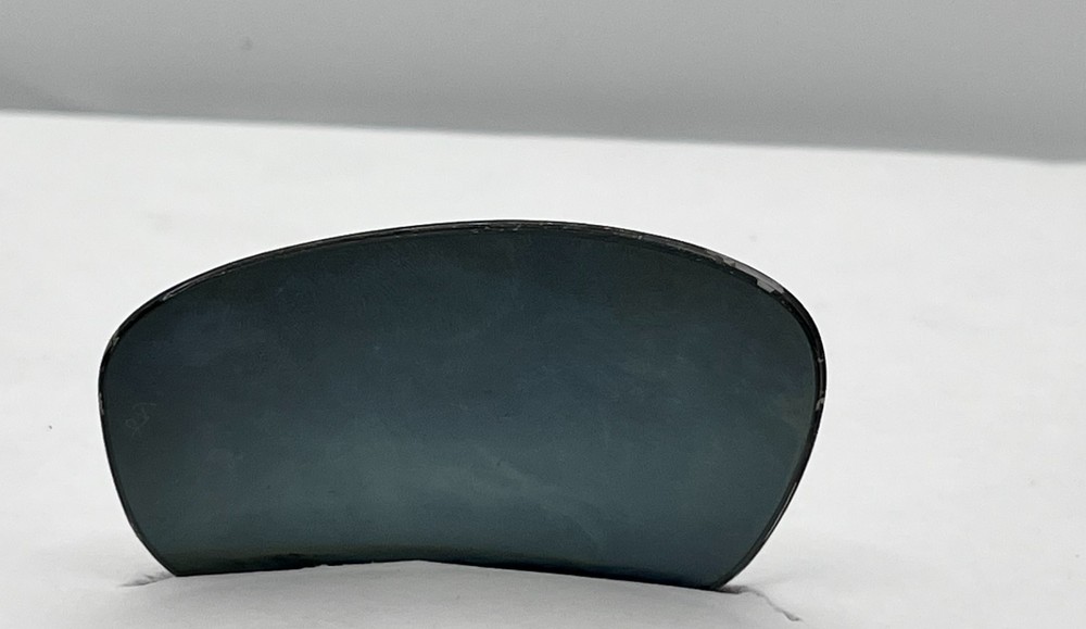5335 - RAY BAN 2027 BLACK LEFT LENS AUTHENTIC