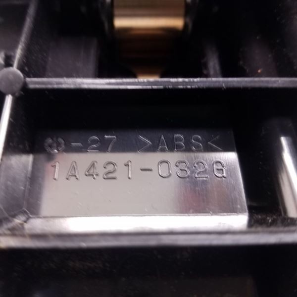 2009 LEXUS IS350 ASH TRAY / LIGHTER / STORAGE CONTAINER