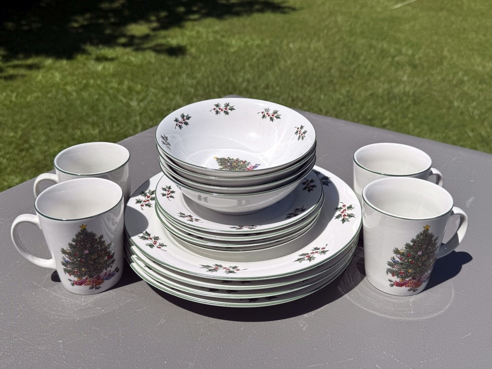 17 Piece Gibson (Setting for 4) & Pfaltzgraff Dinnerware Set Ft. Christmas Tree