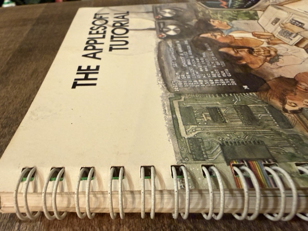 FREE SHIP! 1981 The Applesoft Tutorial Apple II Computer VINTAGE