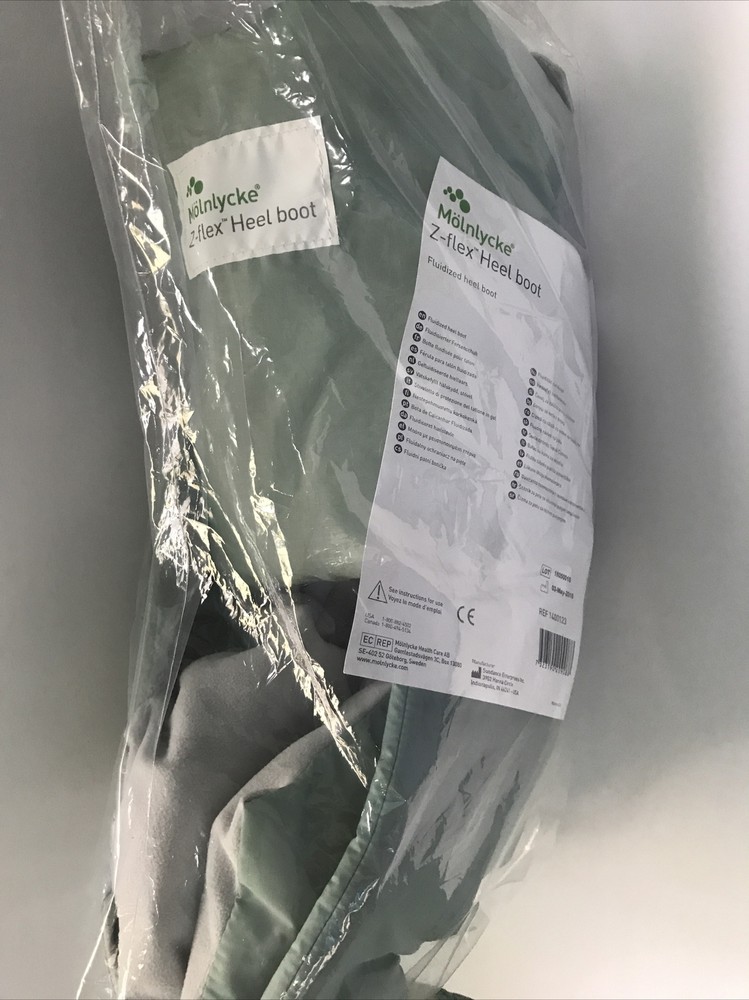 Molnlycke 1400123 Z-Flex Fluidized Heel Boot - Pair