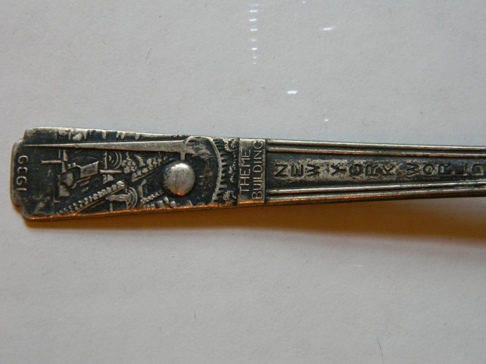 Collectable Silver-plate ~ 1939 New York World's Fair ~ Teaspoon