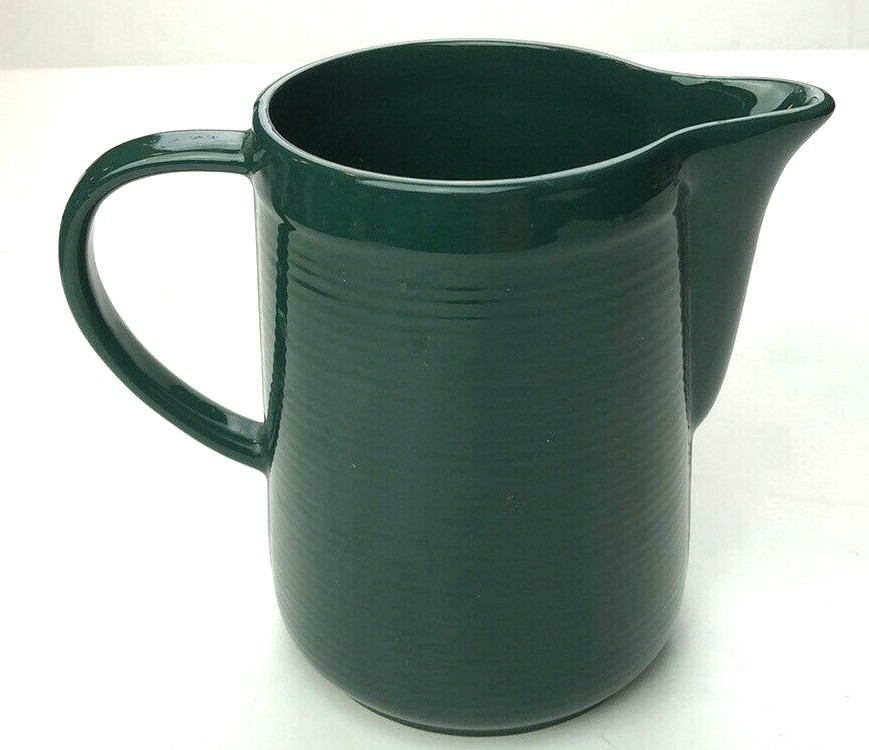 Pier 1 Scheurich Germany Pitcher Carafe 332-10 Solid Hunter Green Servingware