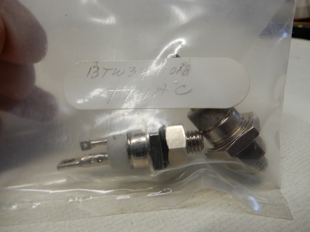 Philips BTW34 100MT BTW34 1400MT TRIAC Stud Mount