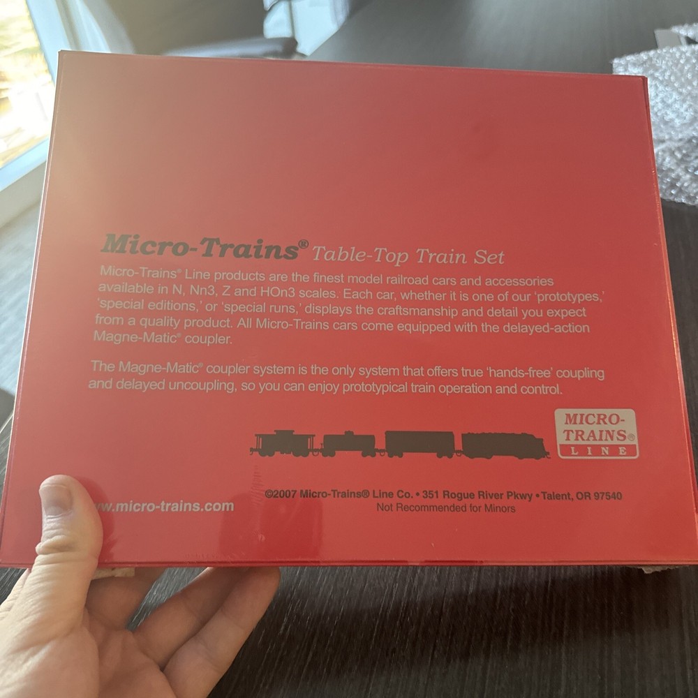 N Micro-trains Special Edition US Navy Train Set 2 New Sealed