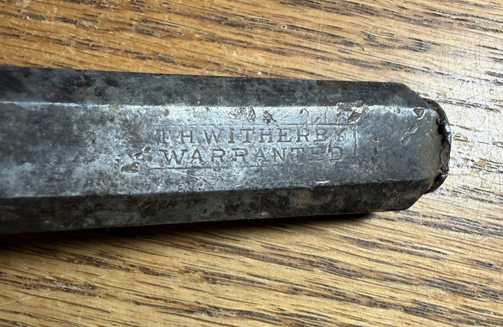 VINTAGE T.H. WITHERBY 3/4" BEVEL EDGE SOCKET CHISEL 6"