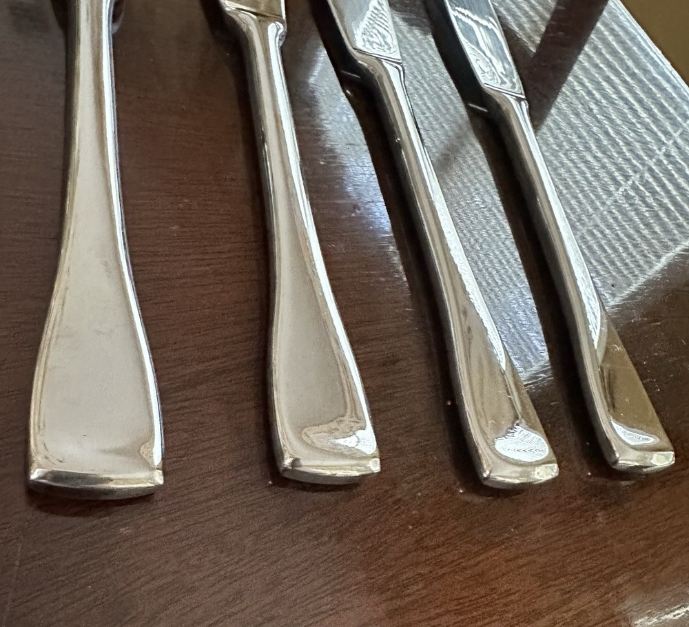 Maddox Oneida 4 Knives