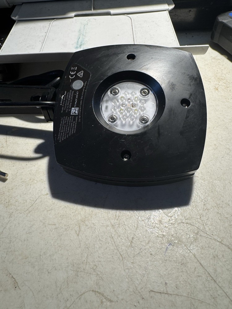 Aqua Illumination 16 HD Black /W Mount & Diffuser