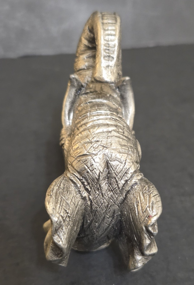 Elephant Staple Puller. Cast Metal. Heavy 8oz.